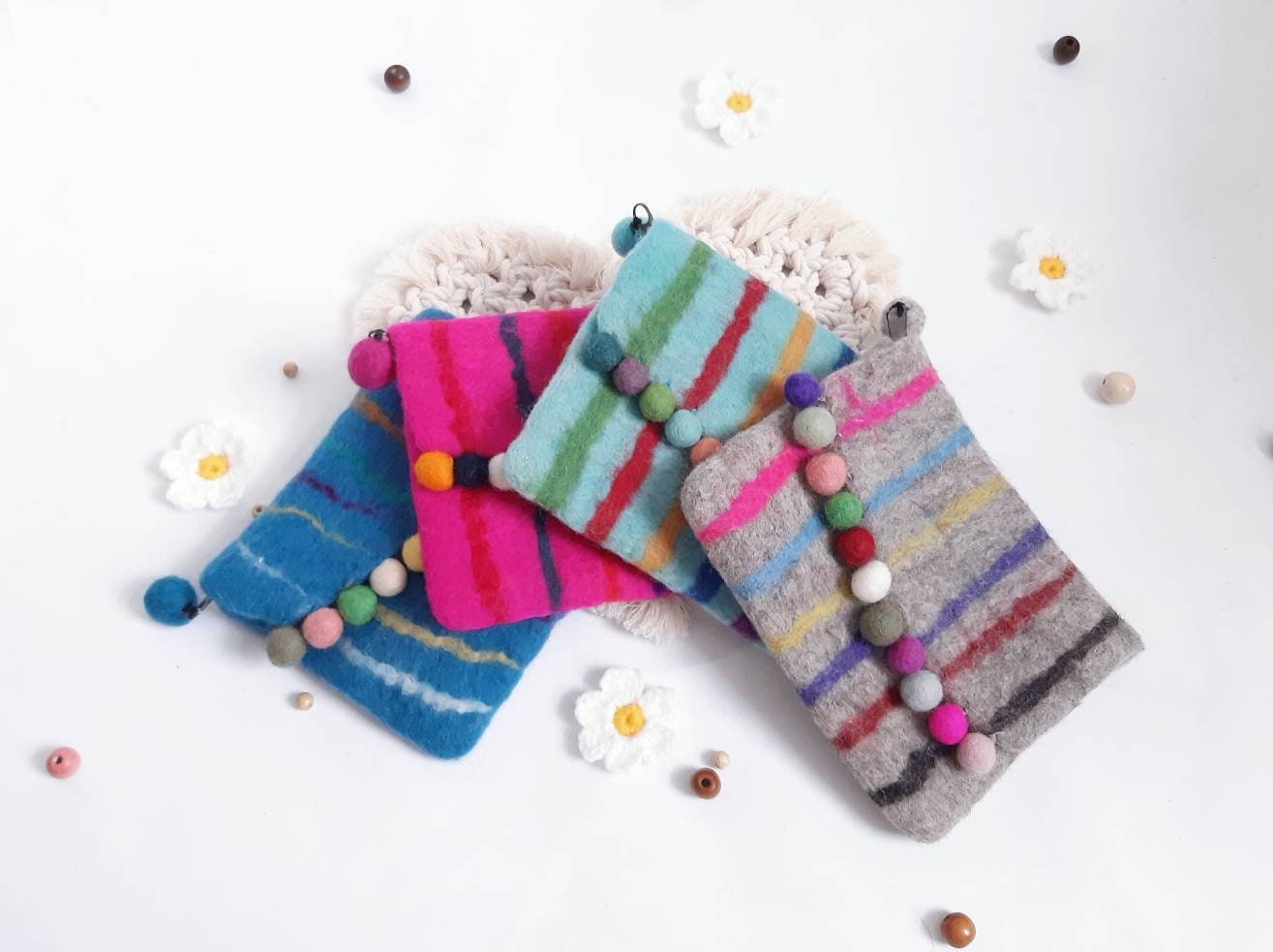 Clearance Sale 100%Wool Felted Purse rainbow colourful wool ball hand bag key bag change purse women's bag
